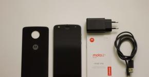 Motorola представила смартфон Moto Z2 Play и несколько новых модулей MotoMods Упаковка и комплектация Motorola Moto Z2 Play